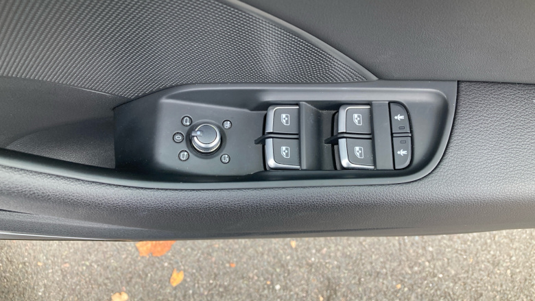 Audi A3 35 TFSI S Line 5dr S Tronic Petrol Hatchback